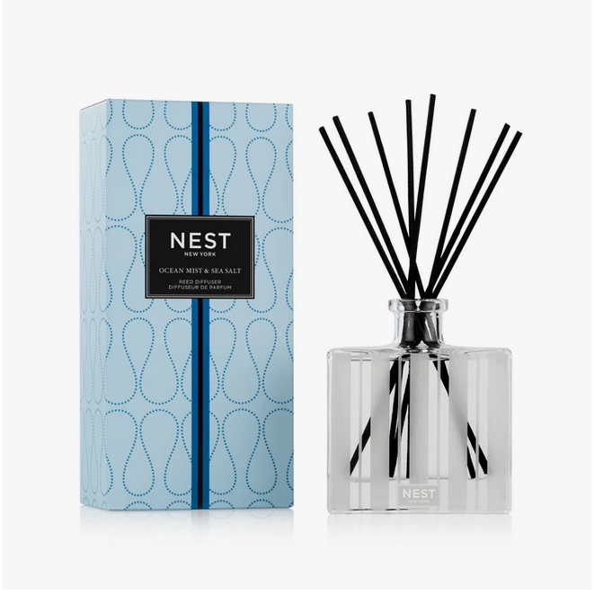 A Nest New York Ocean Mist & Sea Salt Reed Diffuser with its box.