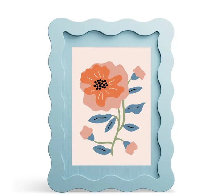 Wavy 4x6 Picture Frame