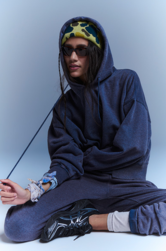 Sand washed dark navy relaxed fit hoodie and sweatpants set.