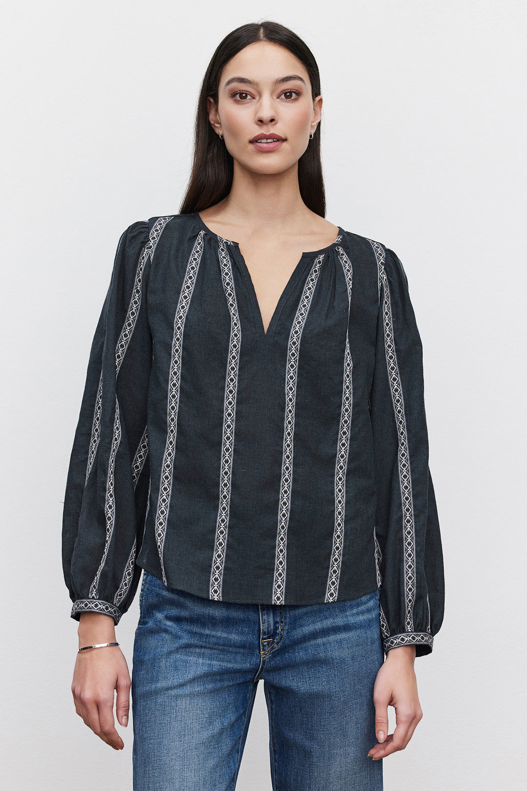 Raylee L/S Boho Top Vintage Black
