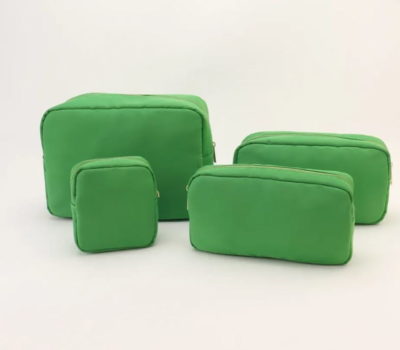 MARK&LONA Lamby Deluxe Pouch （グリーン） Pouch Crucifix in Grass Green | Vlieger & Vandam