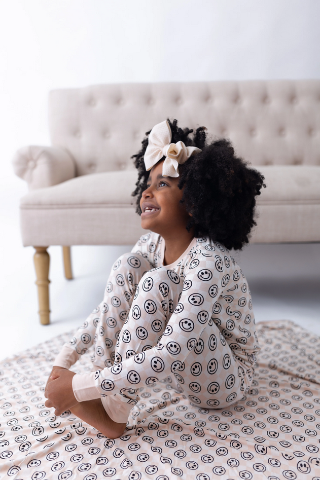 Sandy Smiles Checker Dream Set