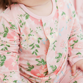 Ainslee Magnetic Footie